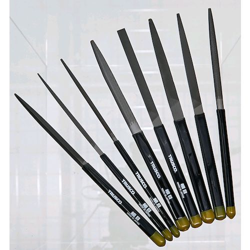 TRUSCO トラスコ中山 組ヤスリ 平 油目 8本セット 全長200mm(8本組サイズ) [THI008-04] THI00804 販売単位：1 送料無料 | トラスコ中山(TRUSCO) 組ヤスリセット 中目 全長215 5本組