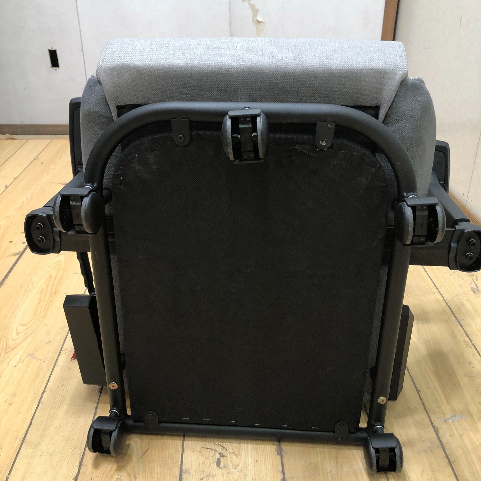 送料無料 NEOLEAD