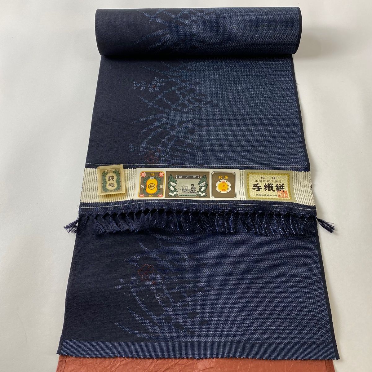 反物 名品 紬 証紙 草花 亀甲絣 紺色 正絹