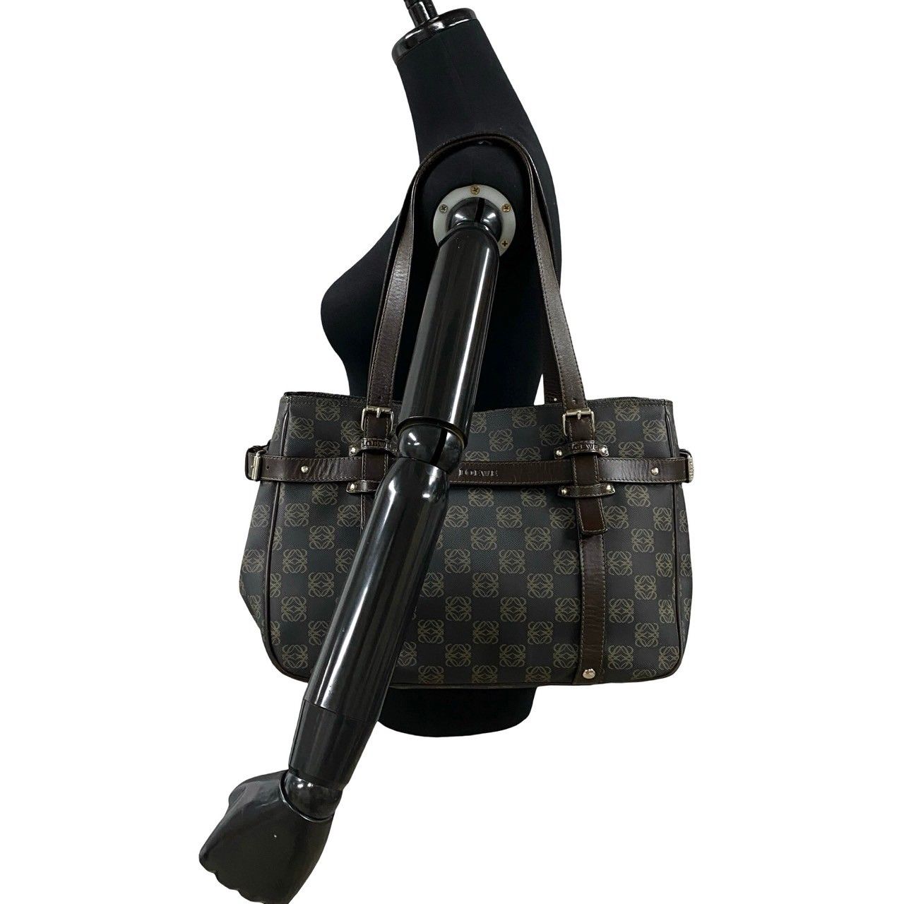 極 美品 袋付き LOEWE ロエベ アナグラム ロゴ 総柄 レザー 本革