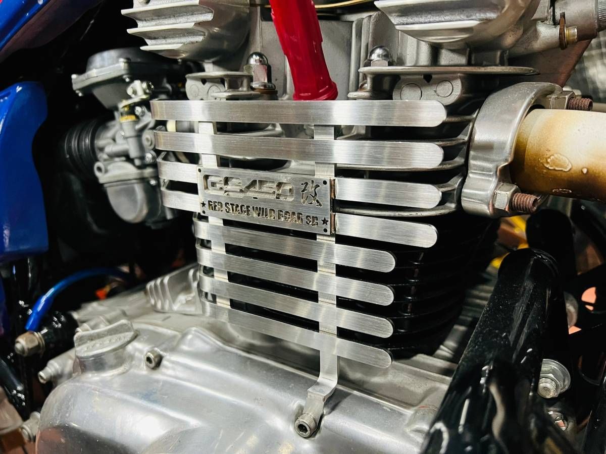 REDSTAGE GS400用エンジンフィンカバーステンレスGS400改 ロゴ赤 REDSTAGE GS400 オリジナル エンジン フィンカバー 鏡面ステンレス