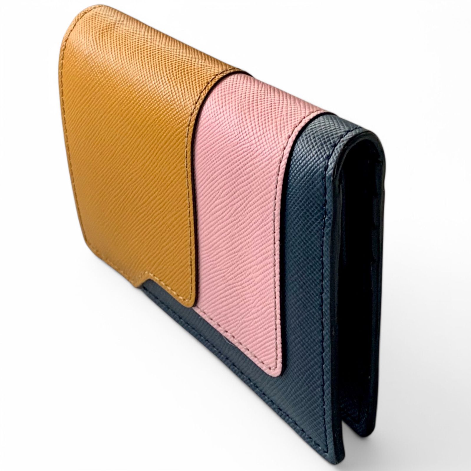 極美品】MARNI マルニ レザー バイフォードウォレット マルチ
