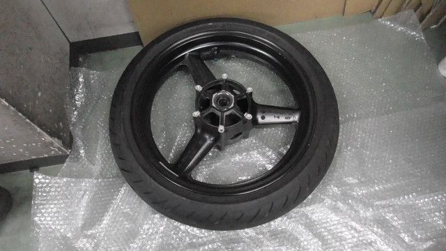 Fホイール タイヤ