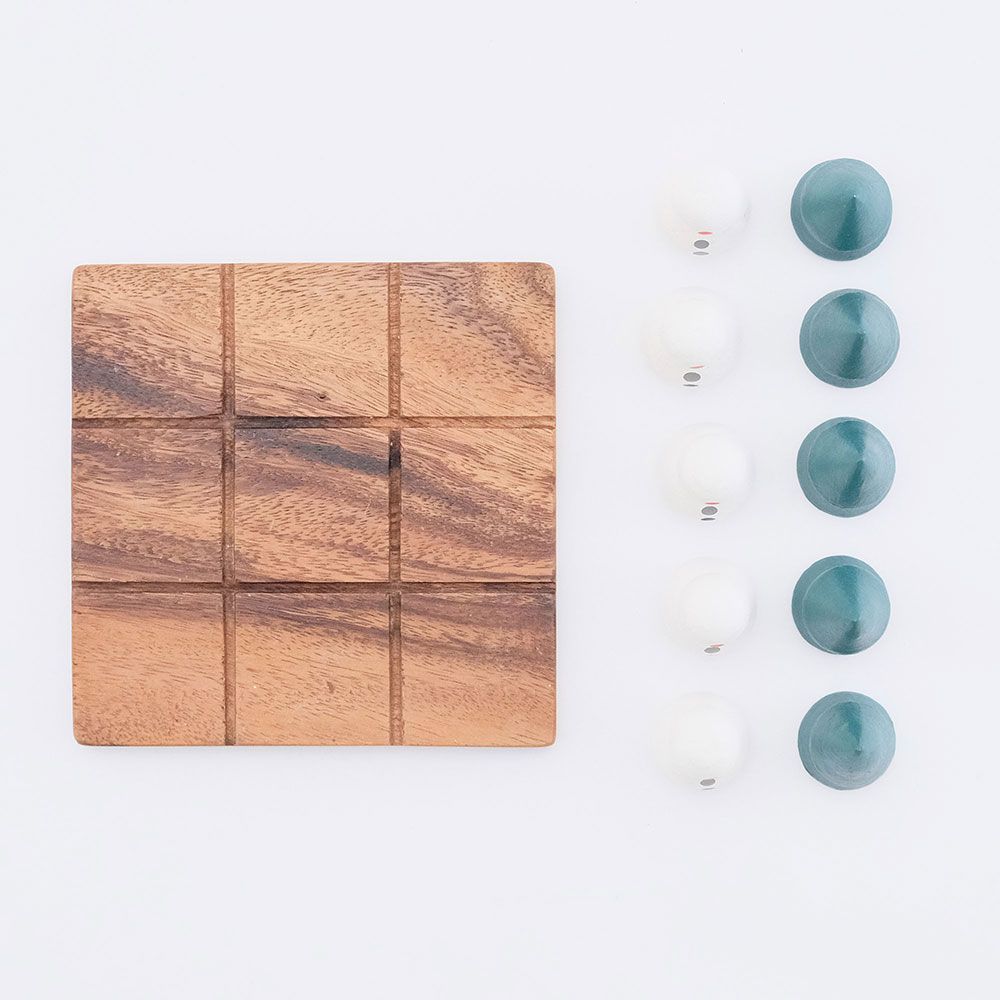 ツリーと雪だるまのボードゲーム 冬のインテリアにも