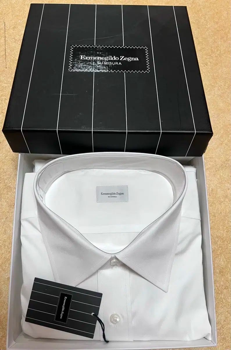 ゼニア シャツ ゼニア、しなやかな最高級カシミヤを用いたオーバー