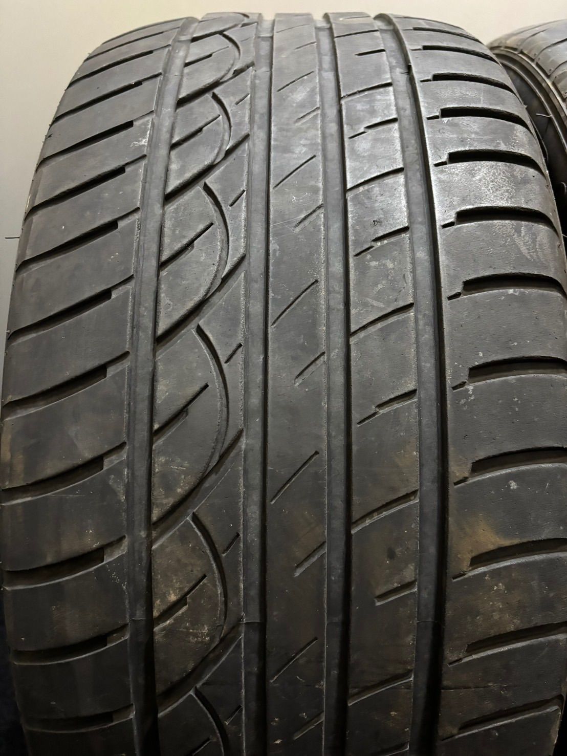 送料無料！ 倉庫保管品 245|40ZR19 SAILUN|ATREZZO ZS 13年製 夏タイヤ サマータイヤ 4本 アルファード ヴェルファイア 南7-K381 【激安大特価！】