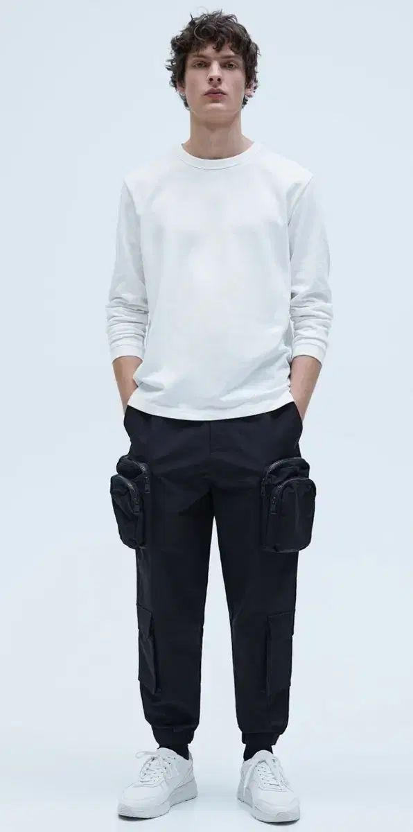 ZARA コーヒーコア マルチポケット パンツ