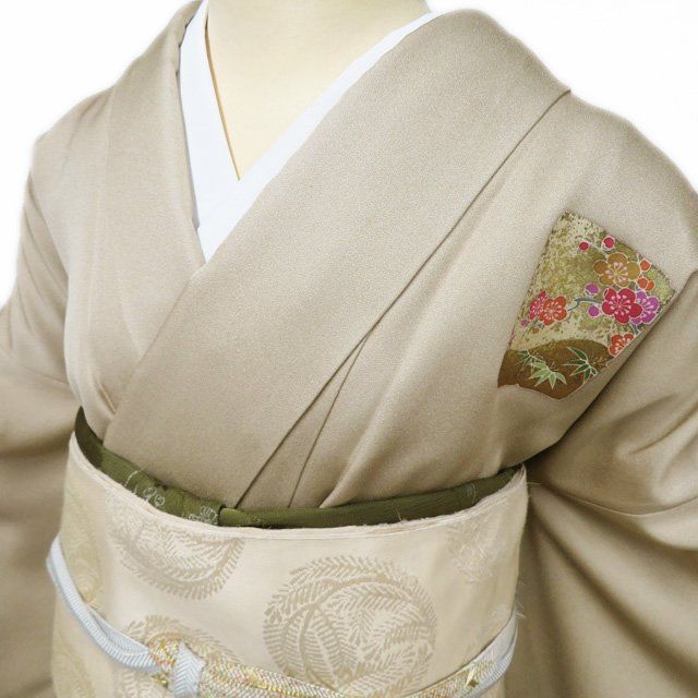 ⭐ひとぞう⭐訪問着　付け下げ　反物　正絹　着物　ベージュ 付下げ 付け下げ 訪問着 着物 中古 正絹 袷 花の図 梅 色紙 反端