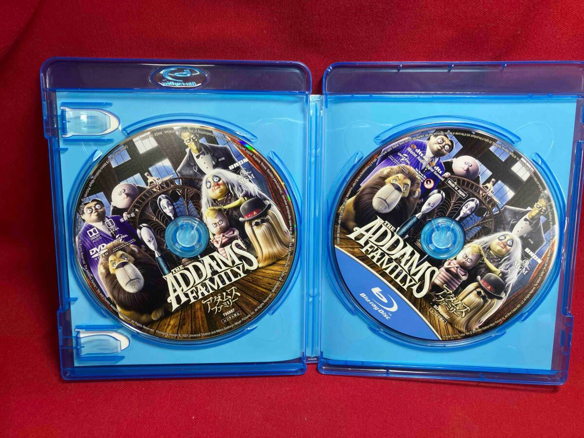 アダムス・ファミリｰ(Blu-ray Disc+DVD) - メルカリ
