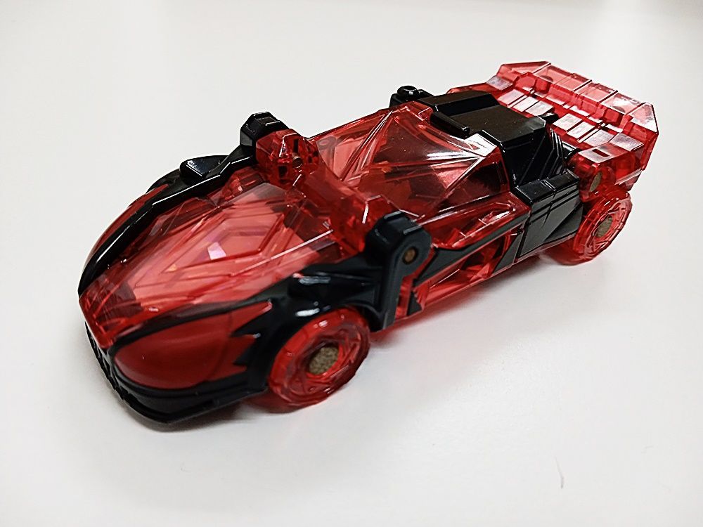 魔進戦隊キラメイジャー 「赤いスポーツカー魔進」 魔進マッカ