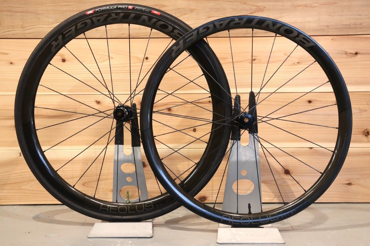 【前輪ジャンク】ボントレガー BONTRAGER アイオロス AEOLUS RSL 37 TLR カーボン チューブレス ホイールセット シマノ12S/11S 【千葉店】