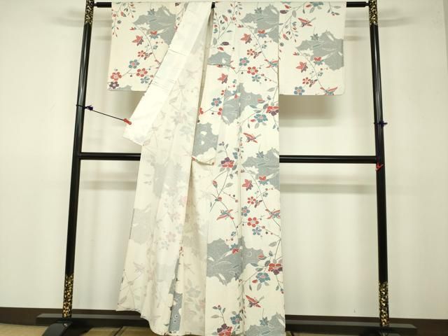 平和屋着物▽上質な小紋　単衣　花蝶文　正絹　逸品　DAAV3013du 平和屋着物▽上質な小紋 単衣 花蝶文 正絹 逸品 DAAV3013du - メルカリ