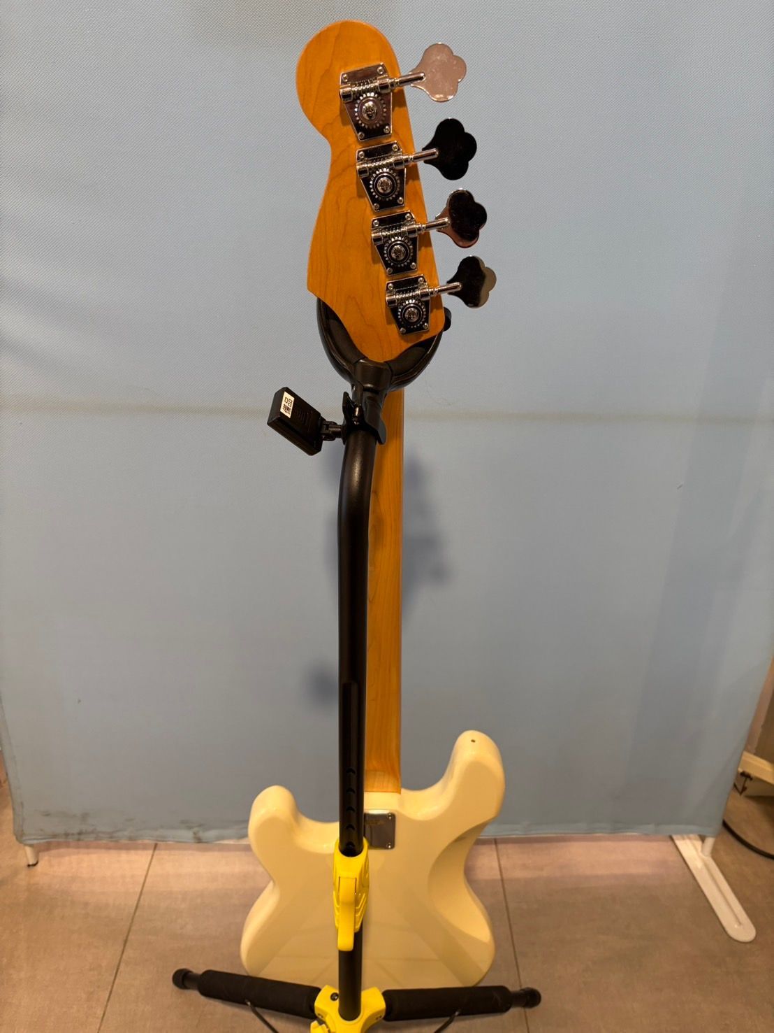 BUSKER'S エレキベース ブラック 4弦 エレキベースBUSKER'S BUSKER'S ブラックエレキベース 4弦 BUSKER'S