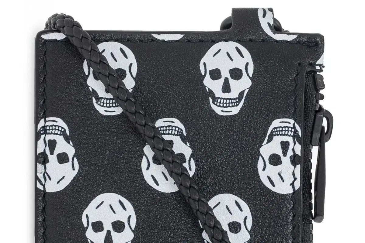 マックイーン シグネチャースカルプリント