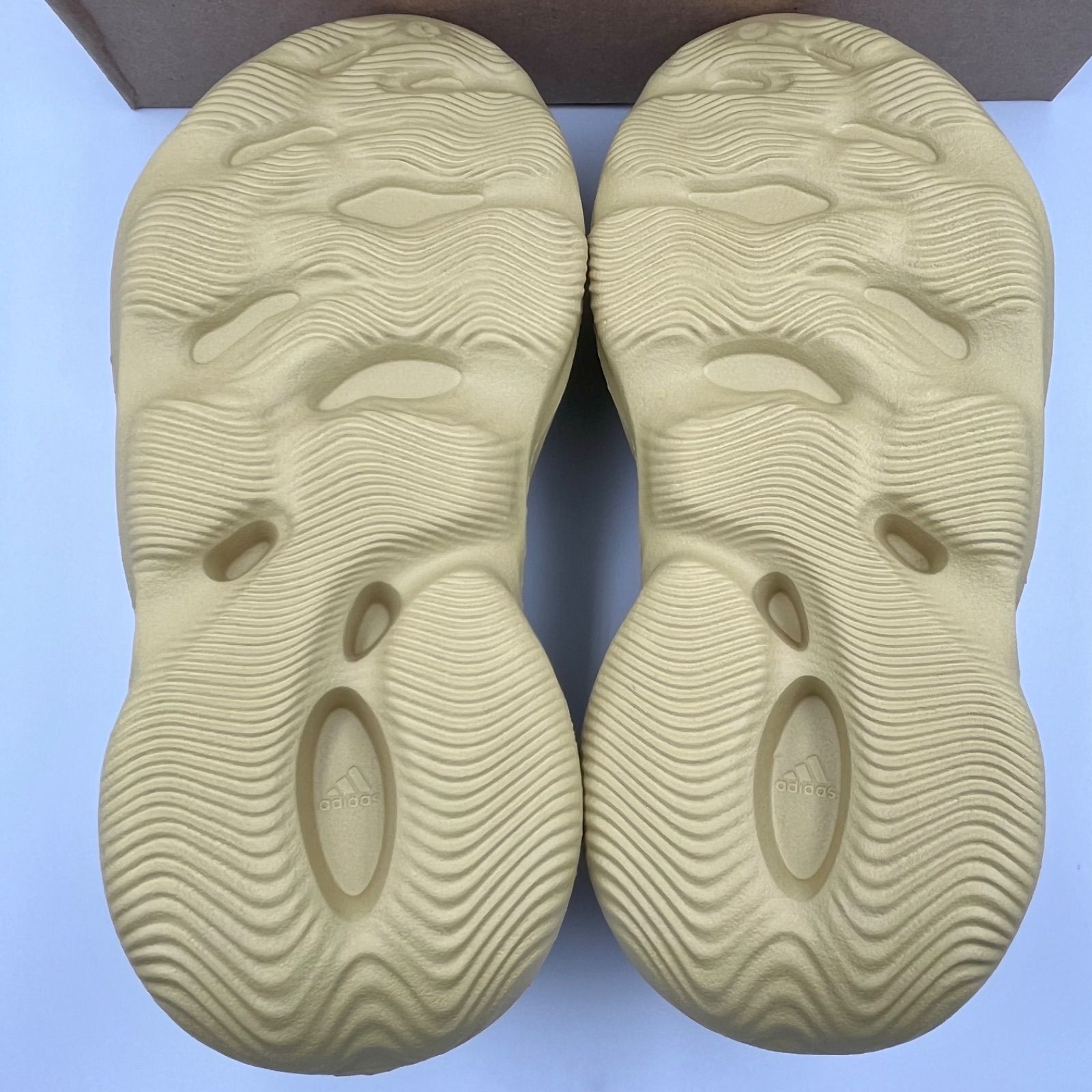 新品 27.5cm adidas YEEZY Foam Runner 