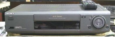 テレビ・映像機器 SONY VHS ビデオデッキ SLV-FX11(品)