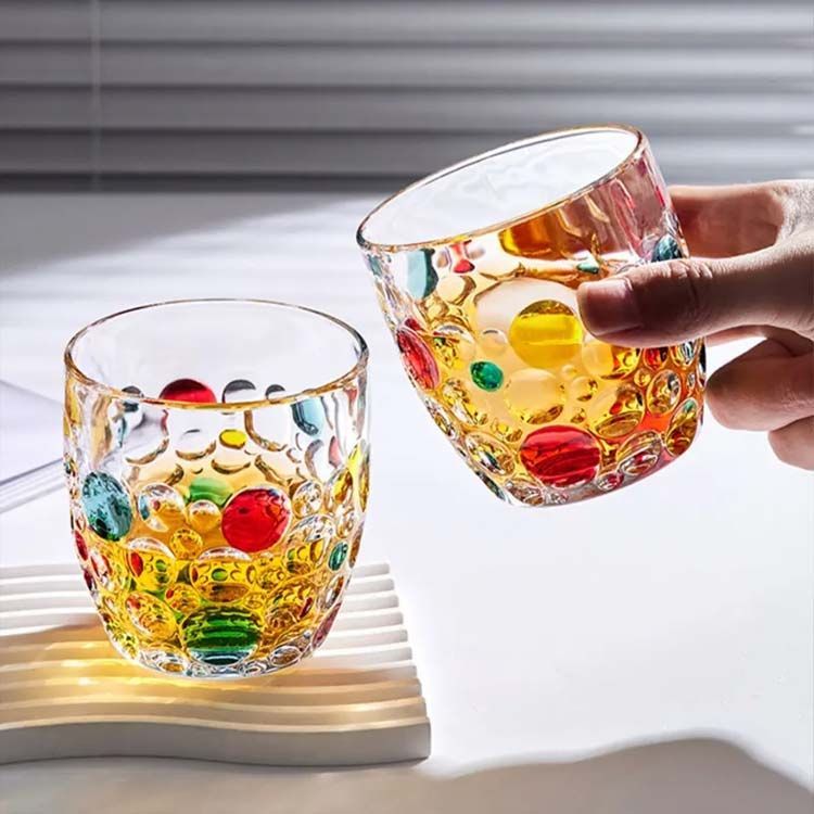 グラス 虹色 カラフル 400ml 4個セット ガラス コップ タンブラー 泡 ドット柄 水玉柄 ヴィンテージ レトロ ガラスカップ ガラスコップ  クリア 透明 ガラス 食器 酒器 ウィスキー 日本酒#erika7952 - メルカリ