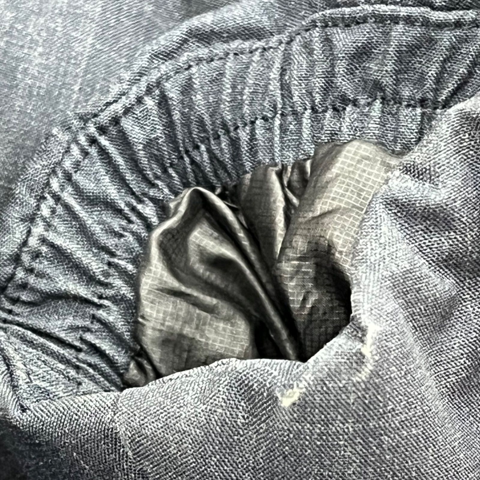ネイビー