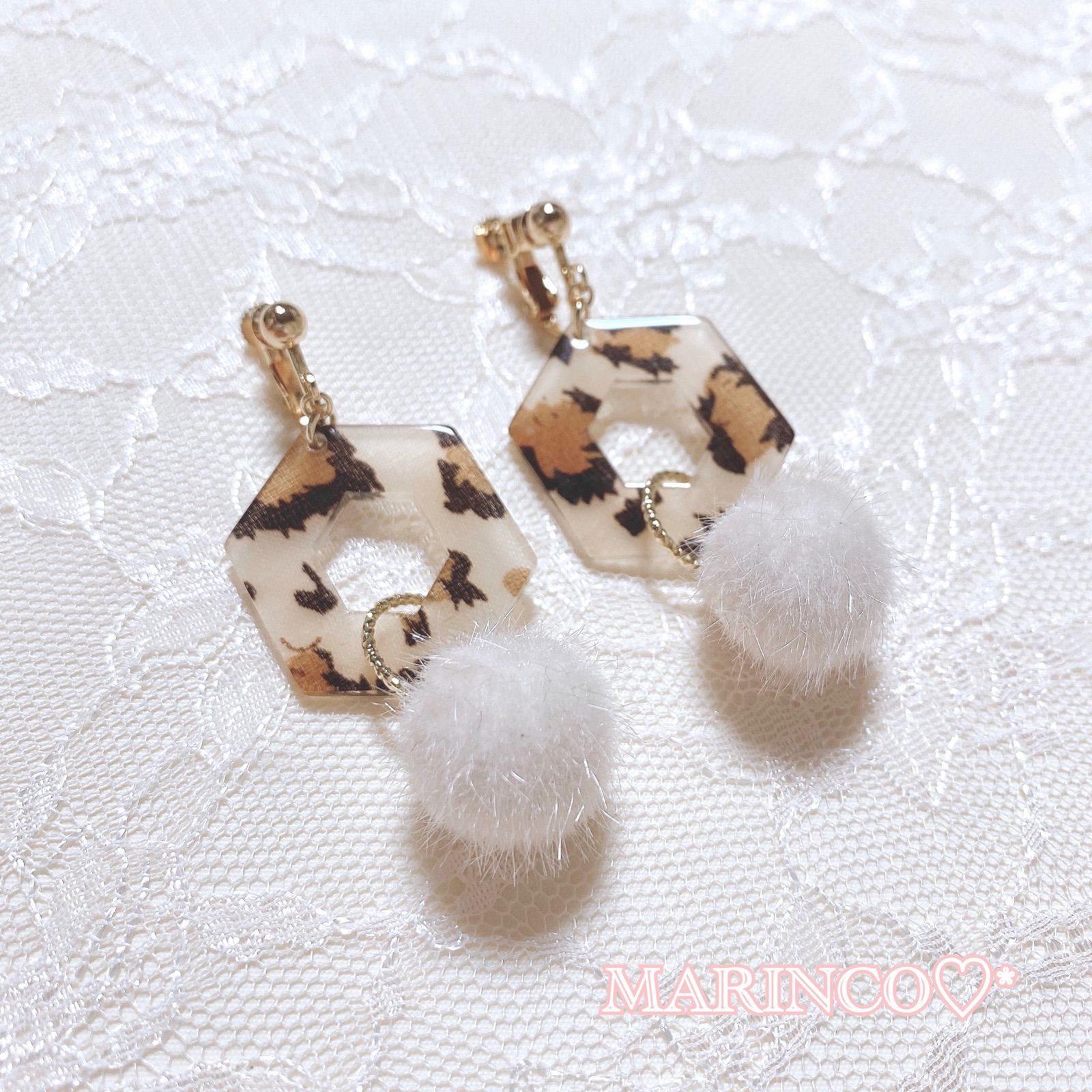 ヒョウ柄ファーボール♡水色&ホワイト 【公式通販】