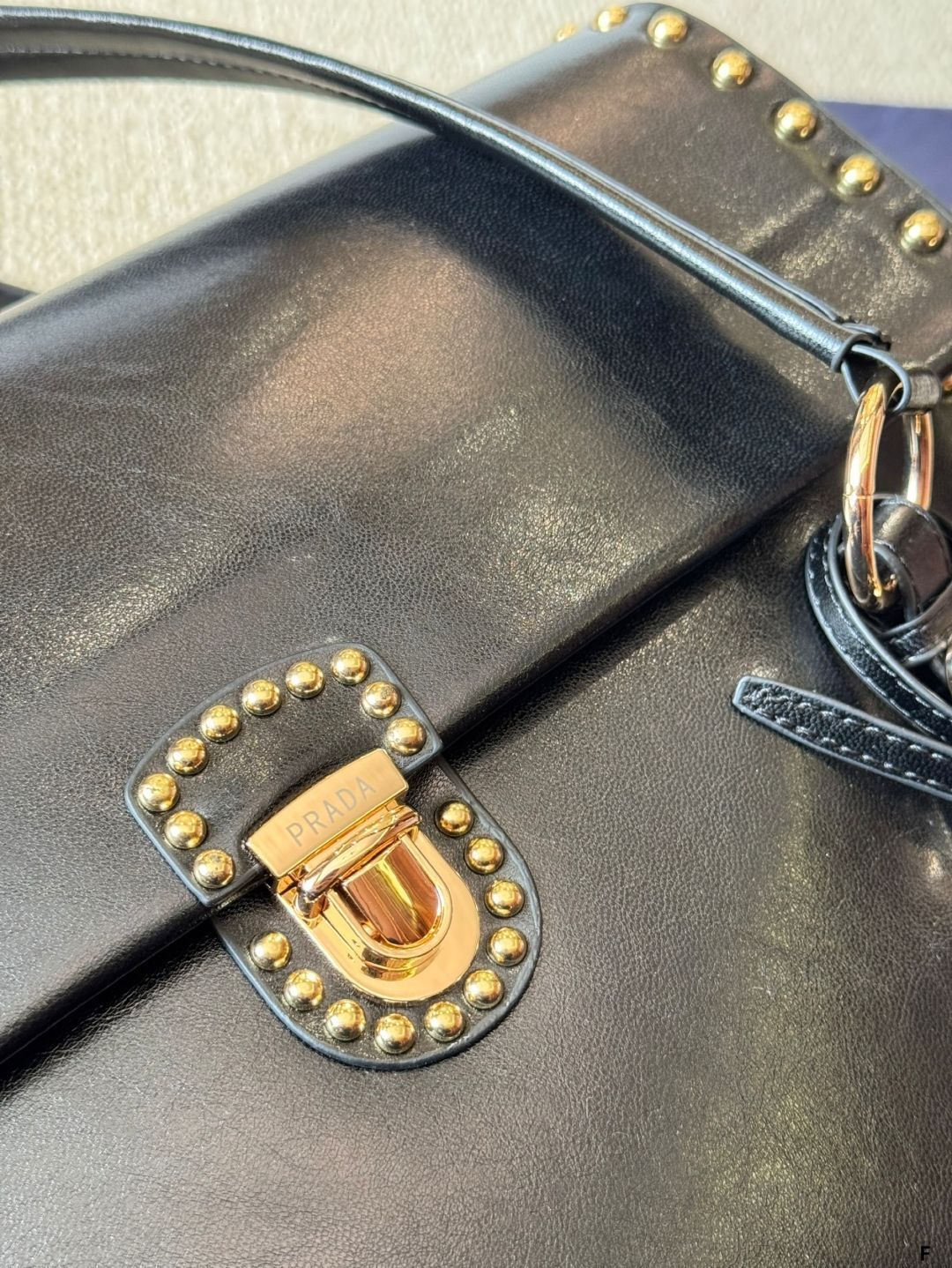 レトロショルダーバッグ -