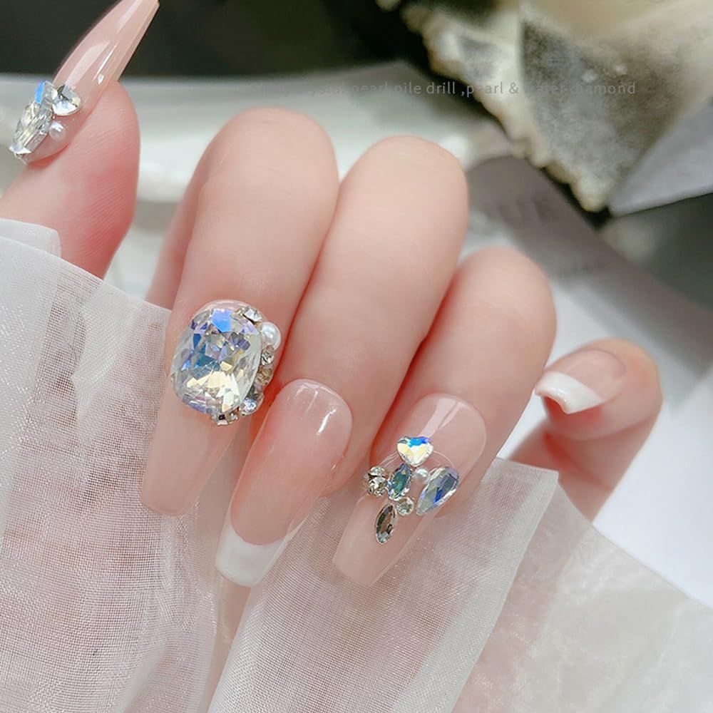 ネイルパーツ 6種類　6カラー Amazon.co.jp: ネイル ラインストーン 6種類 60個セット ネイルパーツ