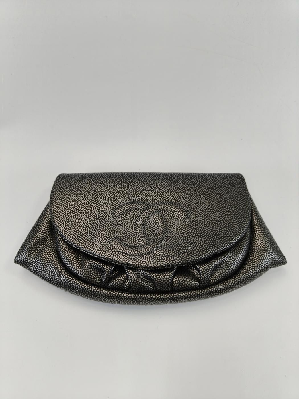 シャネル CHANEL ハーフムーン チェーンウォレット 財布 ソフト
