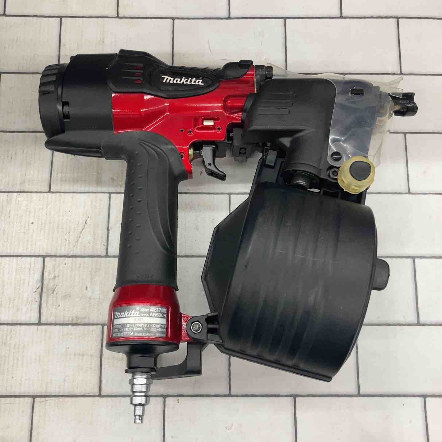 ☆マキタ(makita) 高圧エア釘打ち機 AN630H【所沢店】 - メルカリ ☆マキタ(makita) 高圧エア釘打ち機 AN630H【所沢店】 - メルカリ
