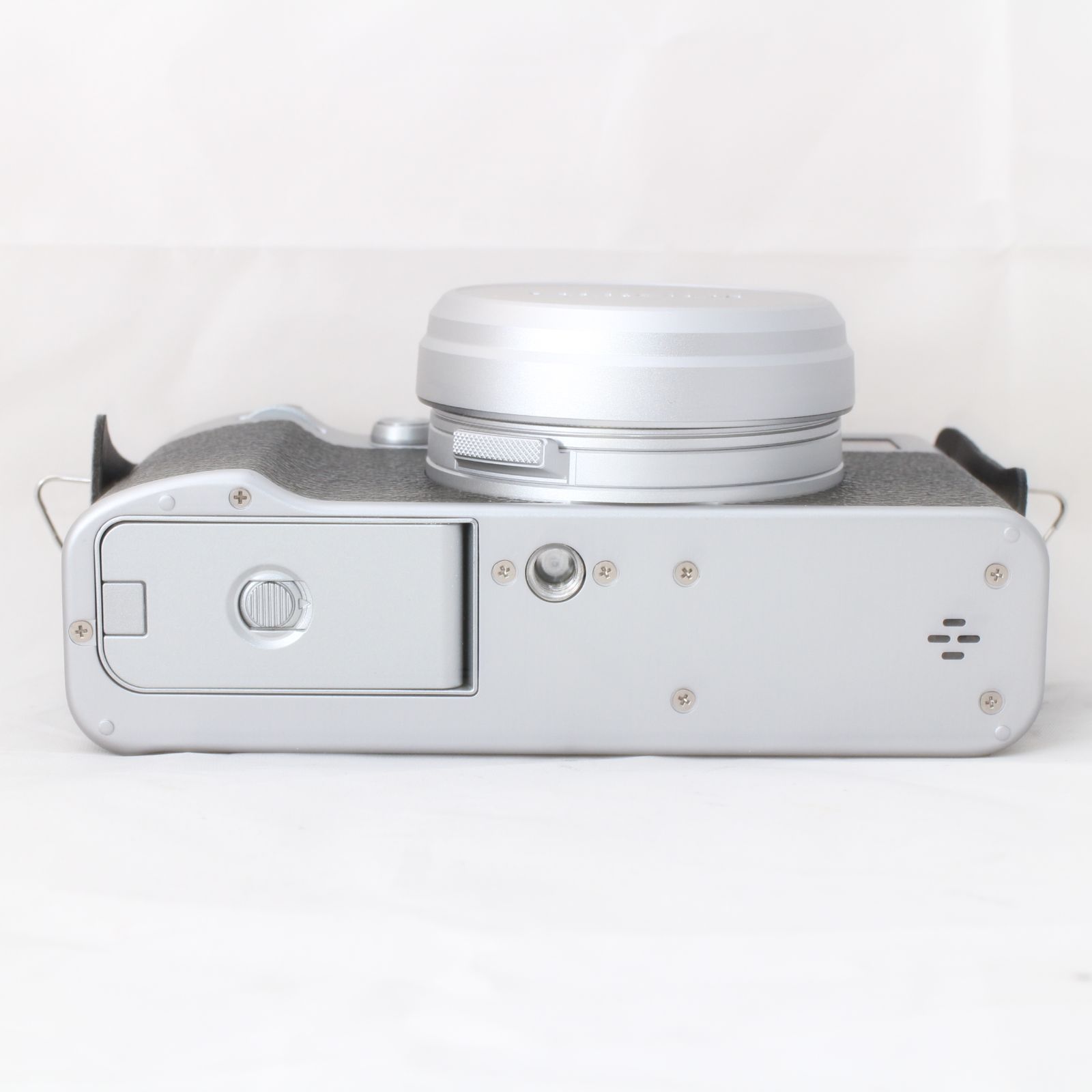 ☆新品級・700 SHOTS☆ 富士フイルム FUJIFILM デジタルカメラ