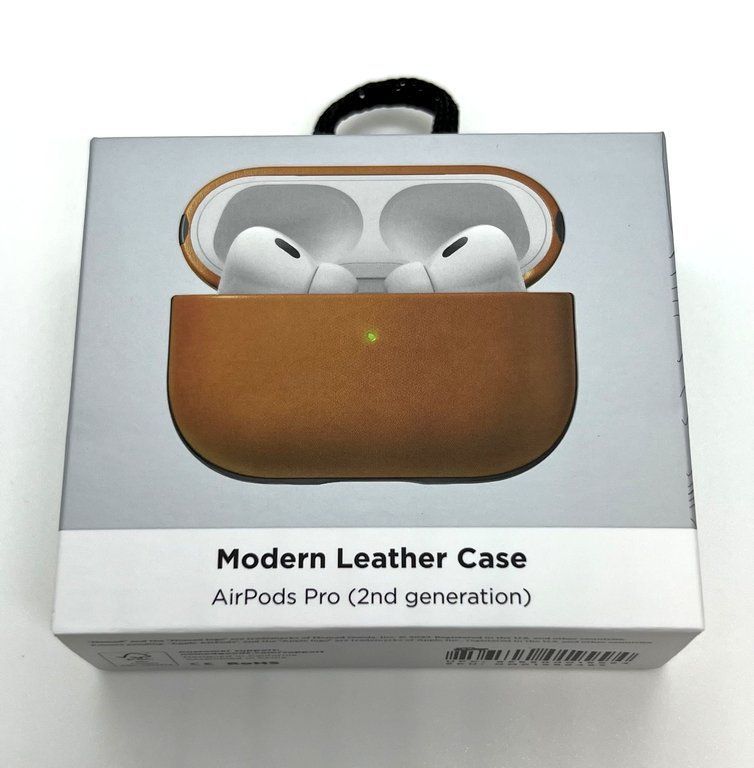 NOMAD社製 AirPods Pro (第2世代)用 レザーケース(English Tan