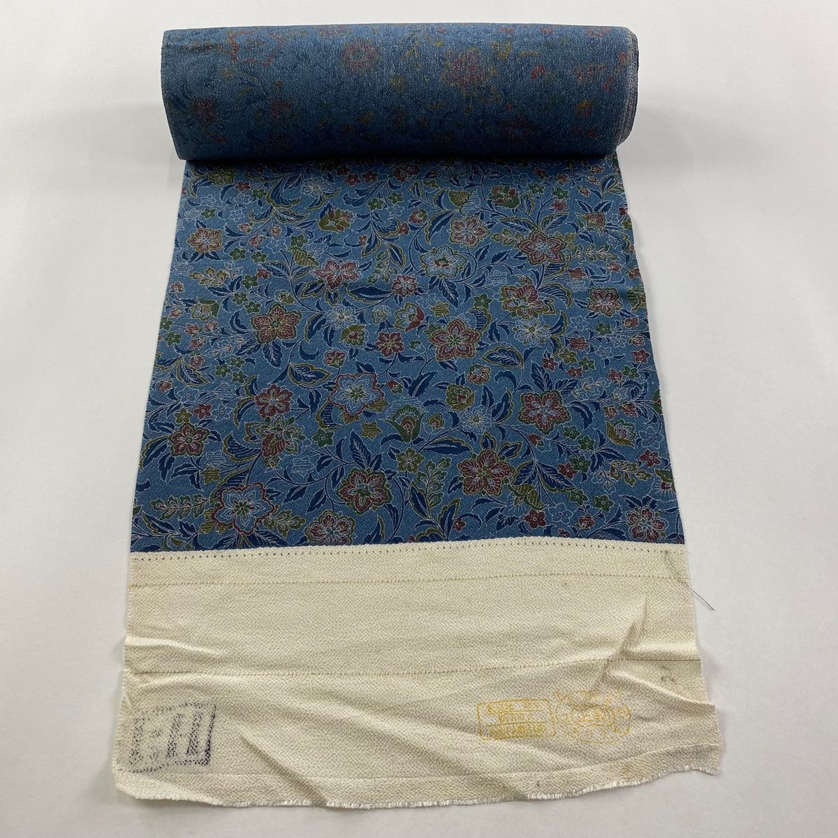 小紋 紋意匠 花唐草 華紋 鳥 正絹 反物 小紋 紋意匠 花唐草 華紋 鳥 正絹 反物