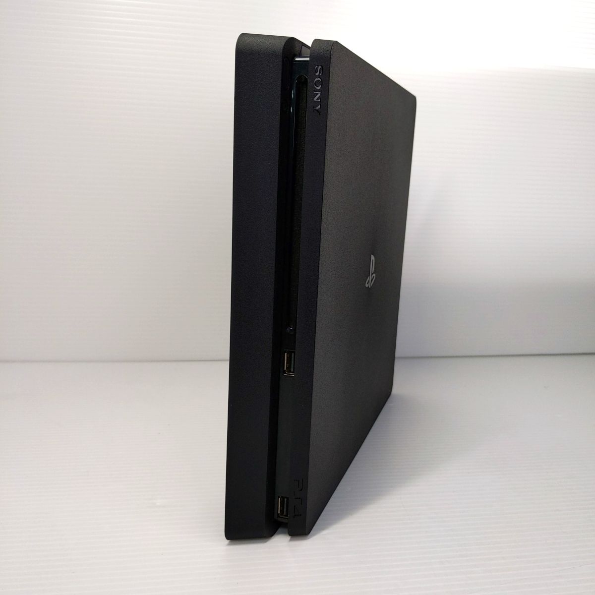 【中古品】PS4 500GB ジェットブラック本体 CUH-2100A〇YR-51974〇