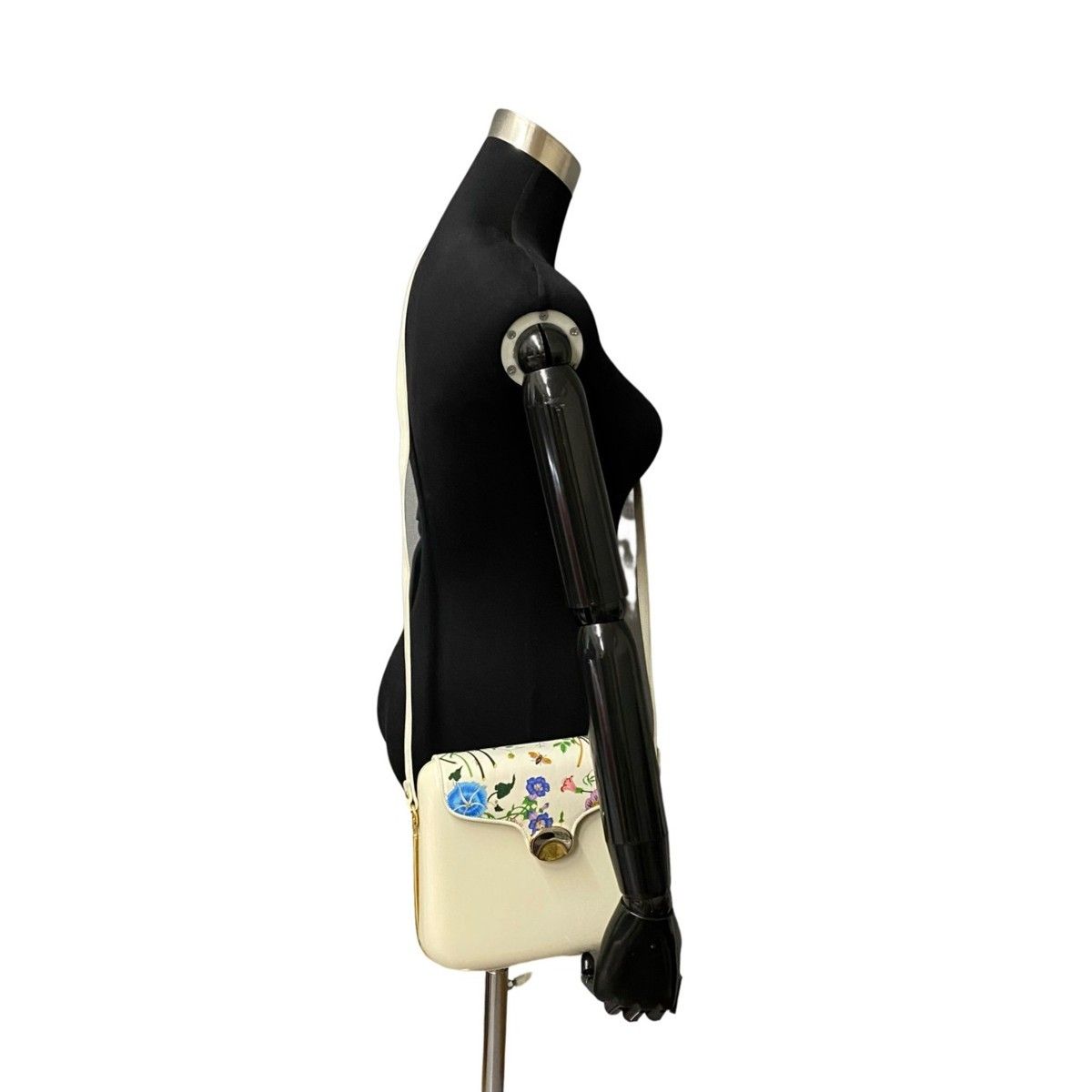 極 美品 レア GUCCI オールドグッチ ヴィンテージ ロゴ 金具 フローラ 