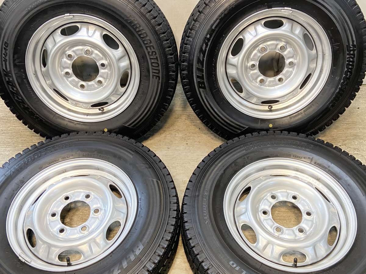 195 80R15 107 105LT ブリヂストン ブリザック VL10 日産純正 15x5.5 139.7-6穴 タイヤ スタッドレスタイヤ ホイールセット 4本セット w15250910049