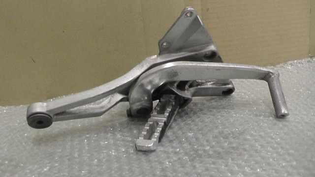 R様おまとめ7点 GSX250F アクロス GJ75A-104xxx の ステップ 右:#1706855388