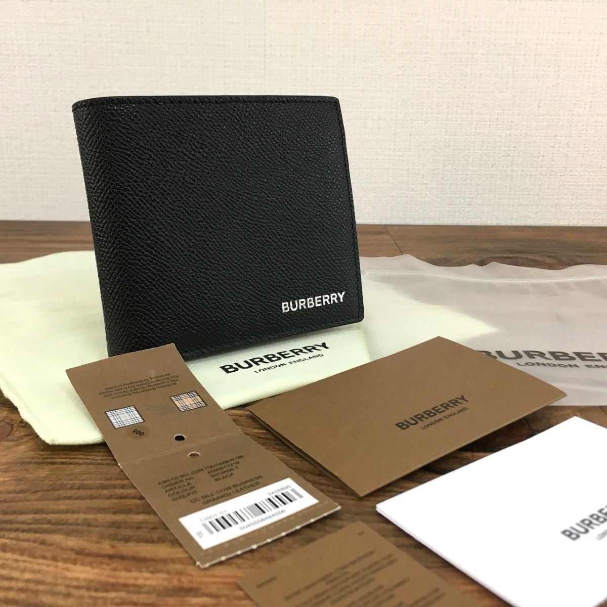 未使用品 BURBERRY 二つ折り財布 ブラック レザー 385 - iepfsas.com