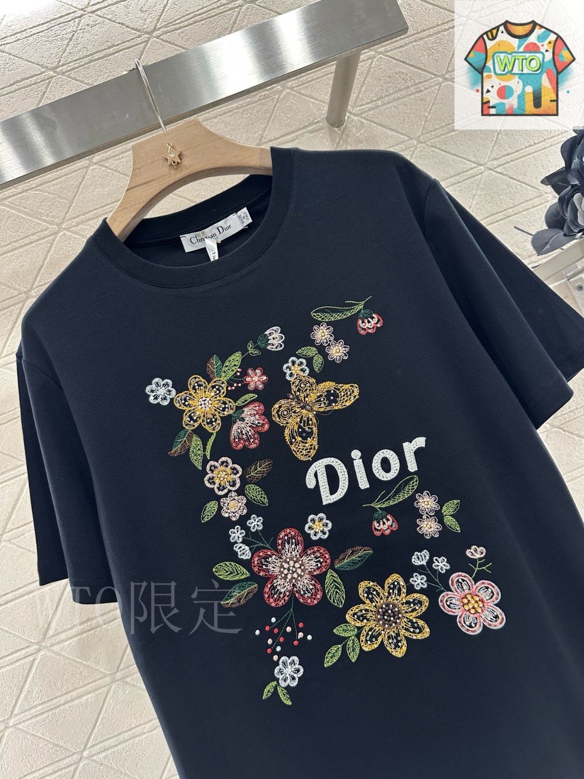 今日特価】Dior Round Neck Embroidered Beaded Tee 丸首