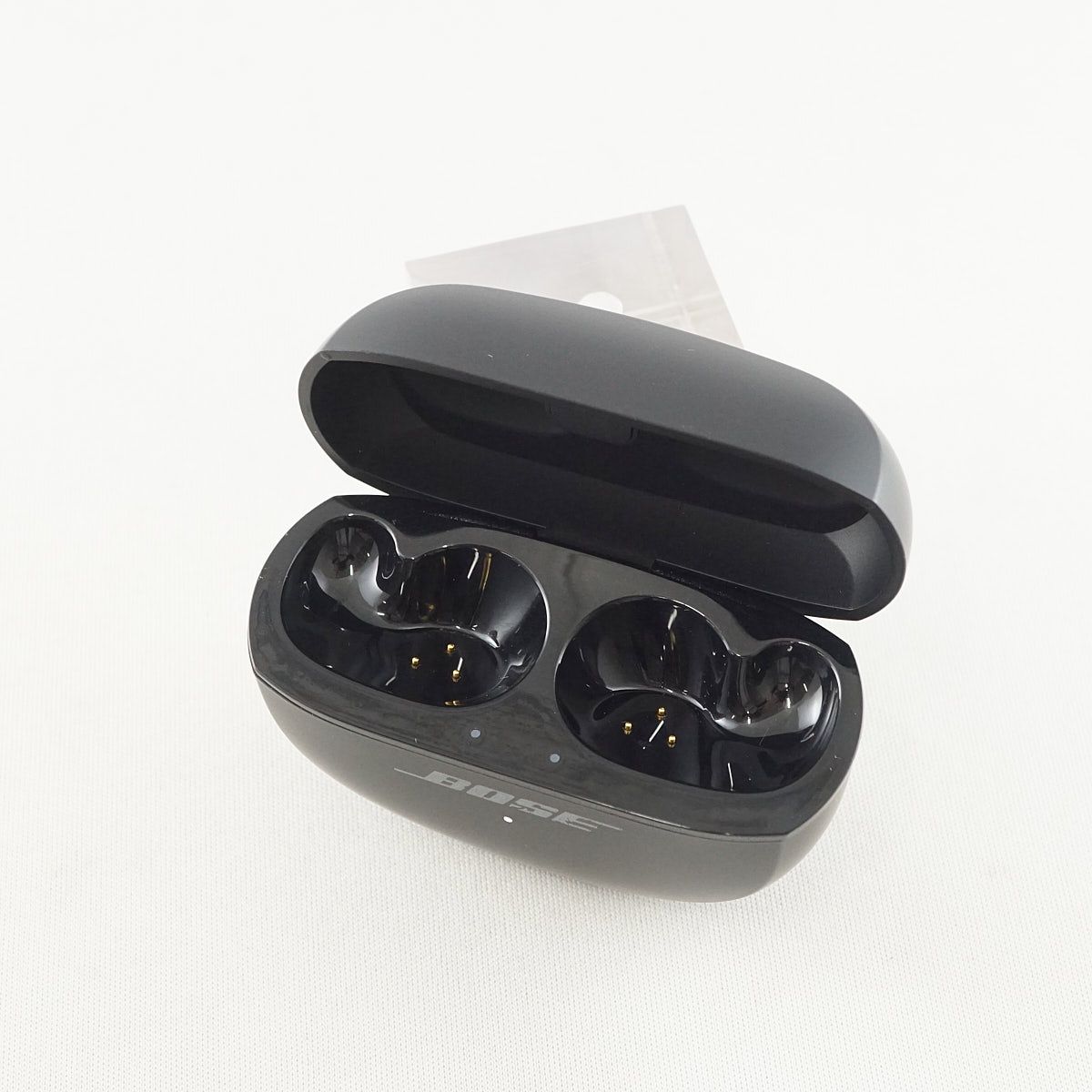 BOSE ボーズ Ultra Open Earbuds充電ケースのみ中古品 BOSE Bose Ultra Open Earbuds 充電ケースのみ USED美品 ボーズ