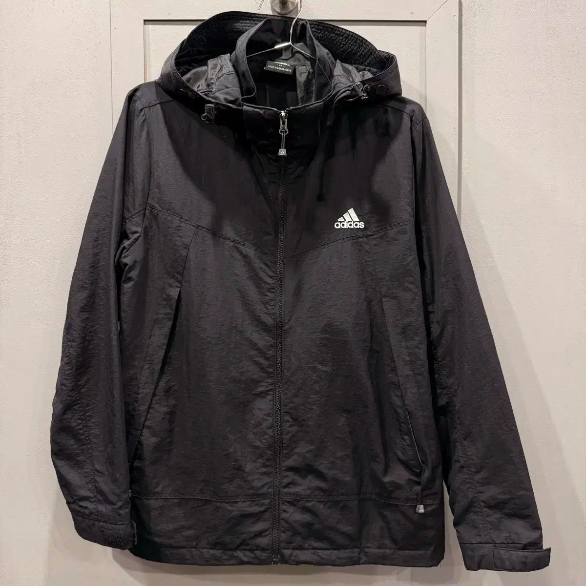 【雷市場（ポンジャン）商品韓国直送】 95 adidas(アディダス) ウインドブレーカー ユングフラ ジャケット