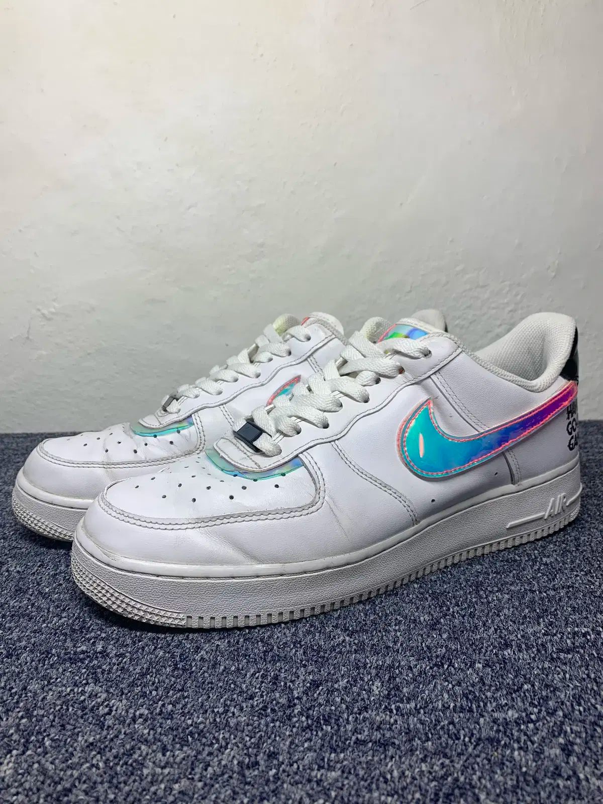 275 NIKE(ナイキ) エアフォース 1 ' 07 LV8 持っている あの 良い ゲーム