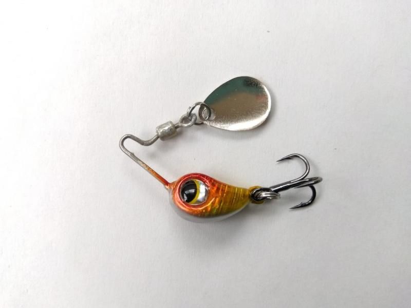 k*a様 バス釣り スピナーベイト、ハードプラグその他 BOX付き Amazon.co.jp: 超小型 スピナーベイト 8g 4色セット 針の