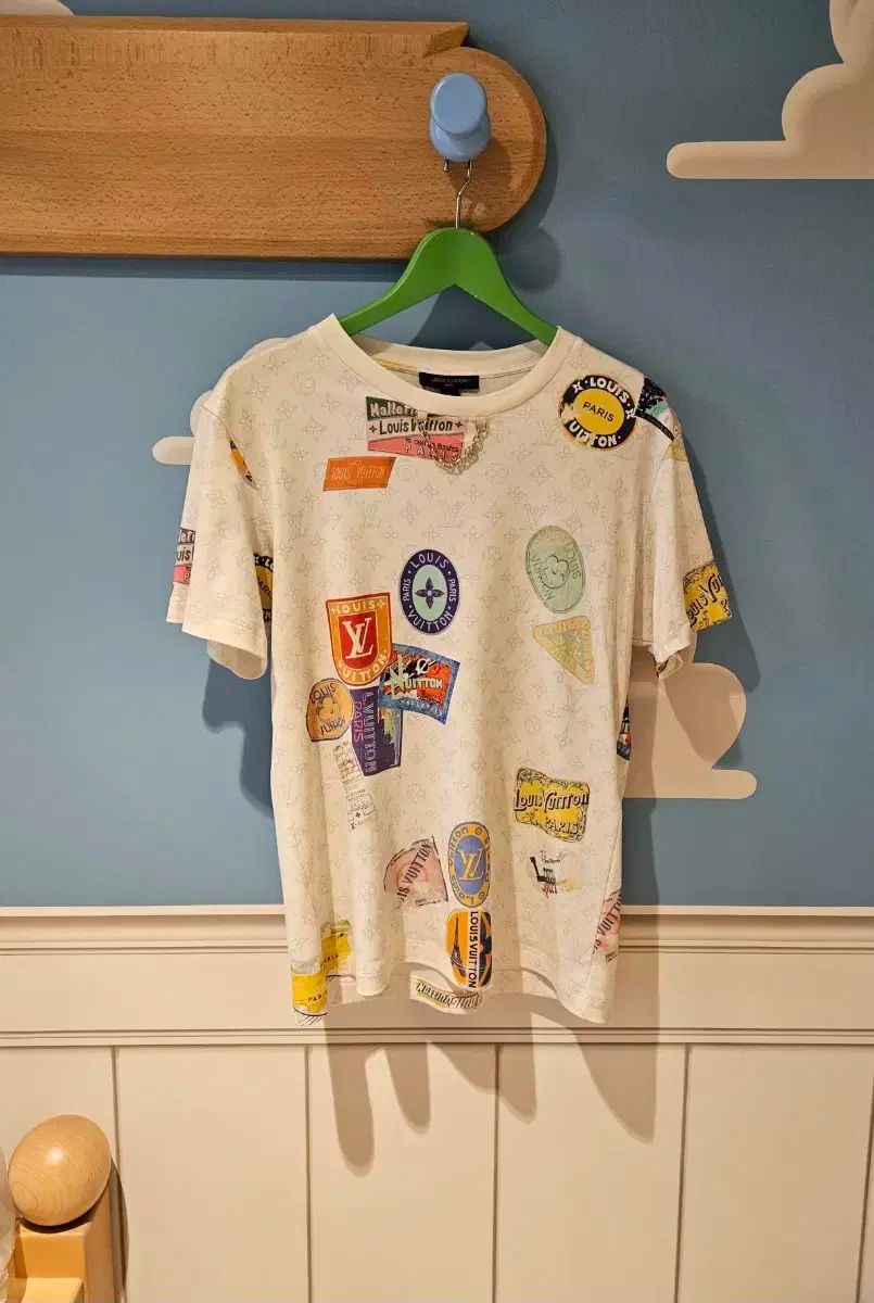 Louis Vuitton Louis Vuitton ルイヴィトン Tシャツ 1AHITS M サイズ