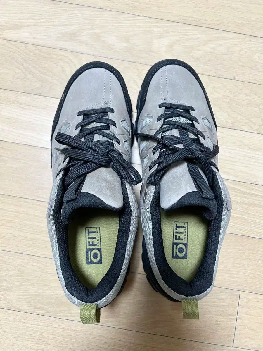 AKU☆冬山登山靴レディースUS7.5インチ（24.5センチ）☆オレンジ