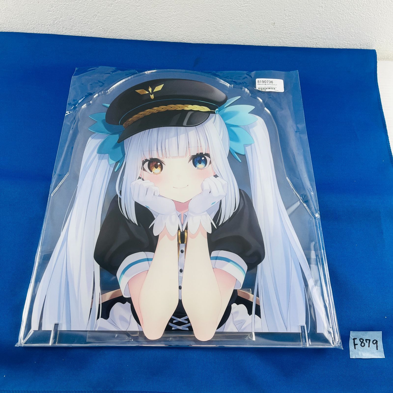 879 神楽めあ 活動5周年記念グッズ オタクくんを見つめる神楽めあアクリルパネル VTuber BOOTH ブース Paryi ぱりぷろ