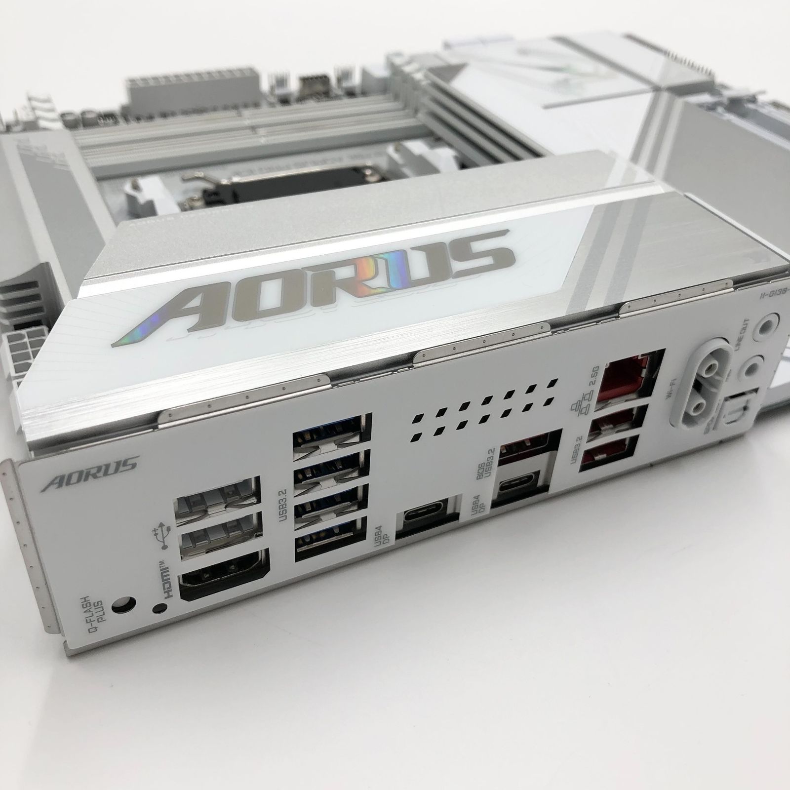 GIGABYTE X870E AORUS PRO ICE - AMD Ryzen 用 ホワイト色 ATX