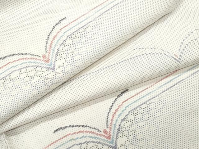 平和屋着物●本場大島紬　白大島　9マルキ　飛鳥文　正絹　逸品　CAAQ9083vf 平和屋着物○本場大島紬 白大島 9マルキ 飛鳥文 正絹 逸品 CAAQ9083vf