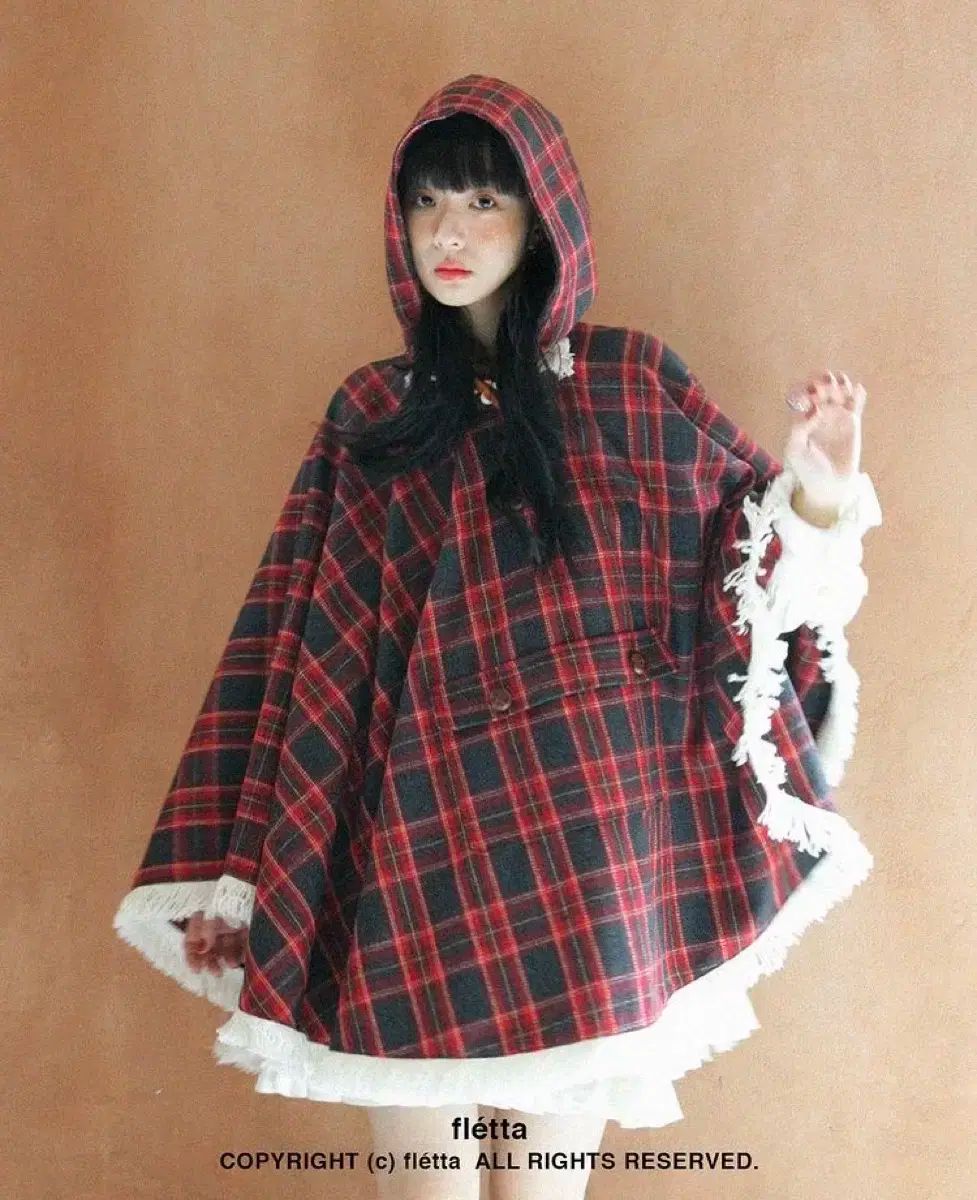 Fletta ケープ レッド＆グレー