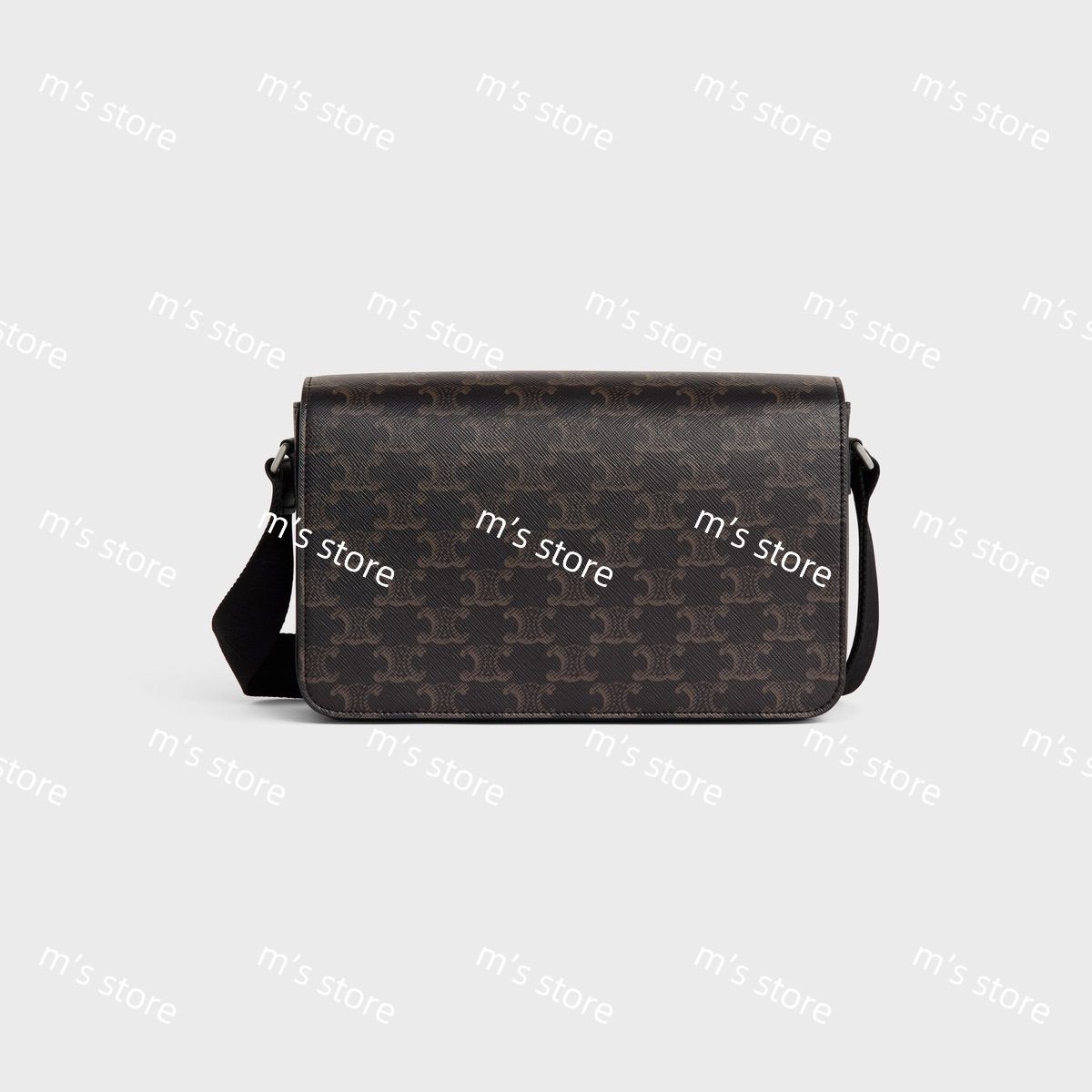 CELINE☆フラップ メッセンジャー トリオンフ ブラック CELINE☆フラップ メッセンジャー トリオンフ ブラック (CELINE