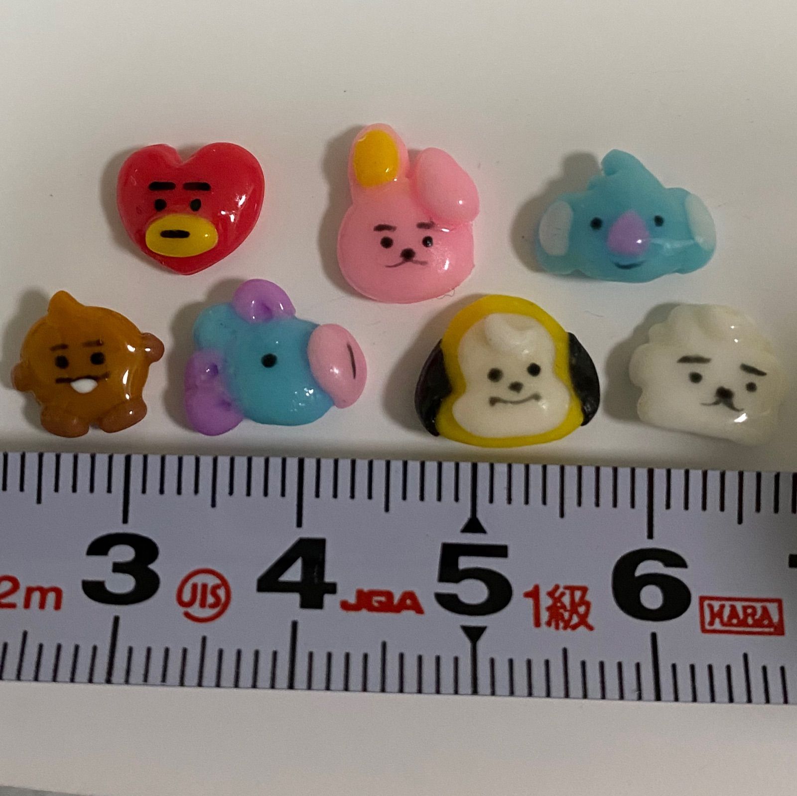 メルカリshops 3dネイルパーツ Bts Bt21 キャラクター