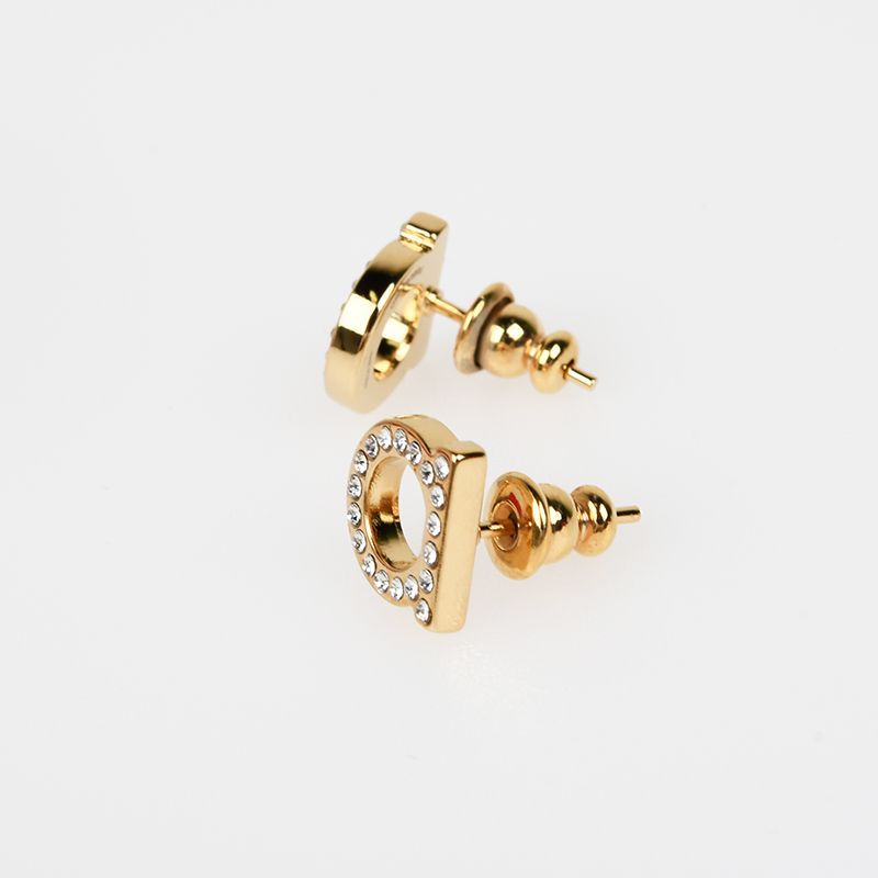 FERRAGAMO Salvatoreフェラガモ ガンチーニ クリスタルピアス