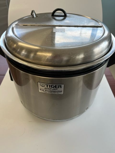 タイガー　TIGER 業務用電子スープジャー　 JHI-A120 新品使用品 タイガー JHI-A120 電子スープジャー - 株式会社群馬改装家具